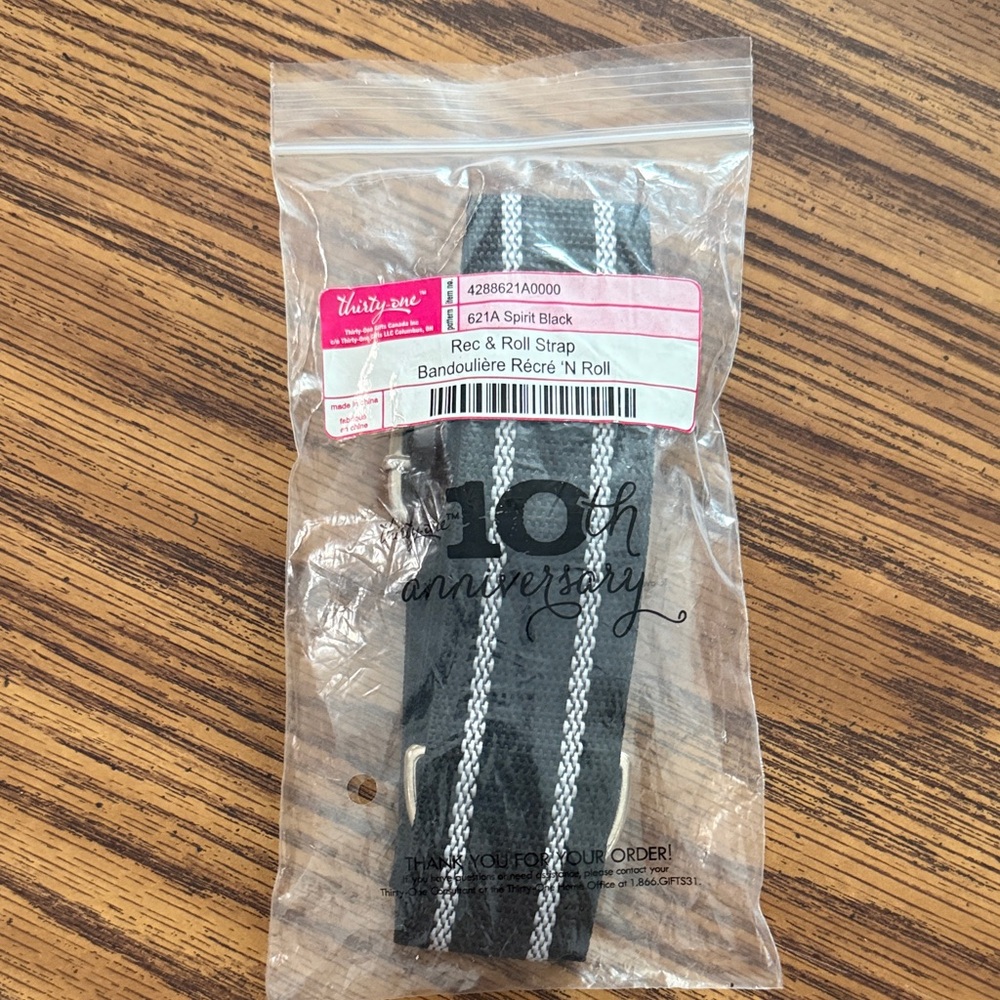 Thirty One Rec & Roll Strap